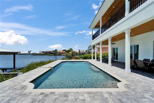 Exterior, Lake, Pool, Water