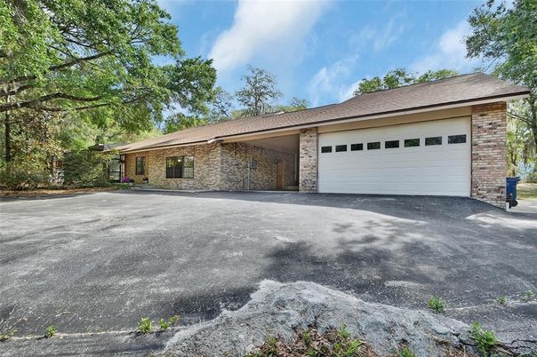 Attached, Exterior, Facade, Brick Facade, Ranch