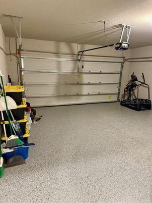 Garage, Interior