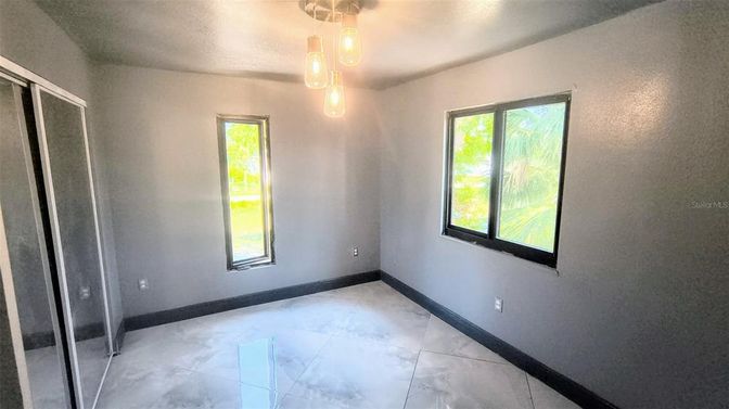 Empty room, Interior, Marble, Pendant Lights