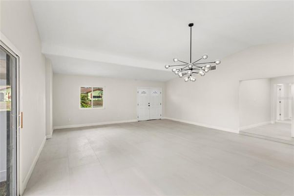 Empty room, Interior, Pendant Lights