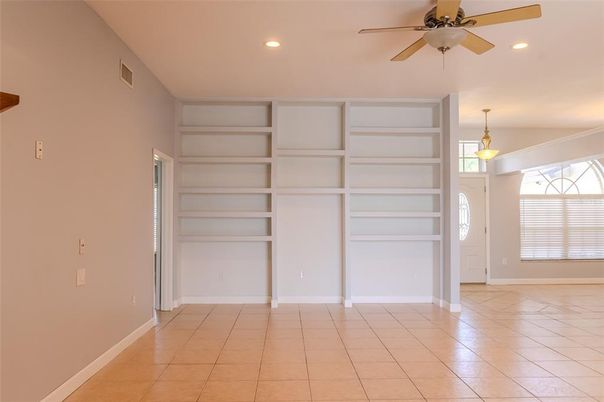 Empty room, Interior, Pendant Lights, Recessed Lighting