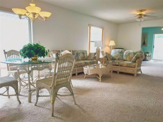 Chandelier, Dining room, Interior, Living room