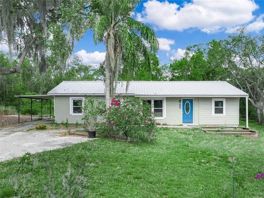 Backyard, Exterior, Facade, Ranch