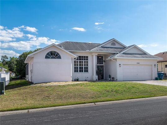 Attached, Exterior, Facade, Ranch