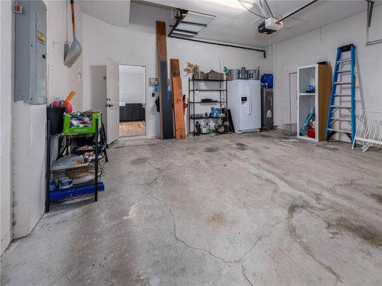 Garage, Interior