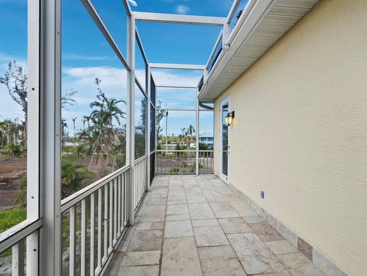 Glass Ceilings, Interior, Sun Room