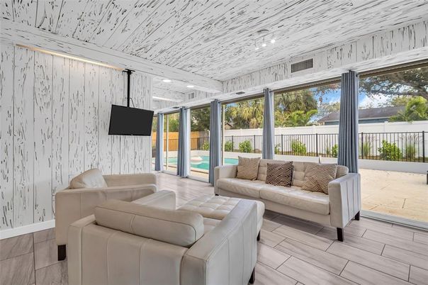 Interior, Living room, Sun Room, Wood Texture Flooring