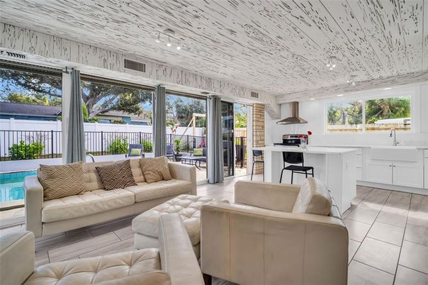 Interior, Kitchen, Living room, Recessed Lighting