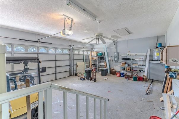 Garage, Interior