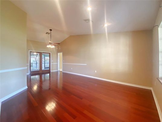 Empty room, Interior, Recessed Lighting, Wood Texture Flooring