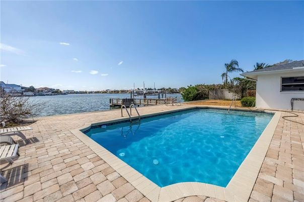 Exterior, Lake, Pool, Water