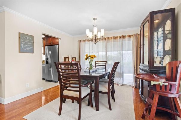 Chandelier, Dining room, Interior, Kitchen, Wood Texture Flooring