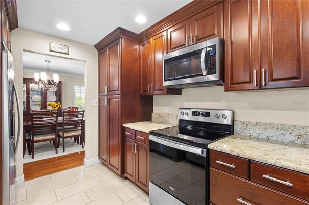 Chandelier, Dining room, Interior, Kitchen, Recessed Lighting