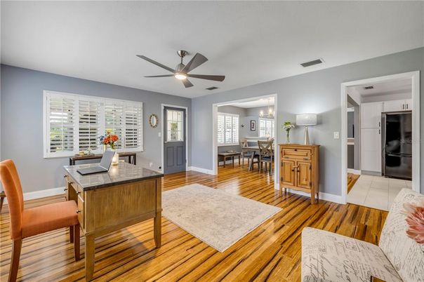 Dining room, Interior, Wood Texture Flooring