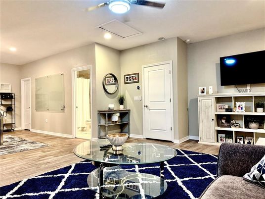 Interior, Recessed Lighting, Wood Texture Flooring