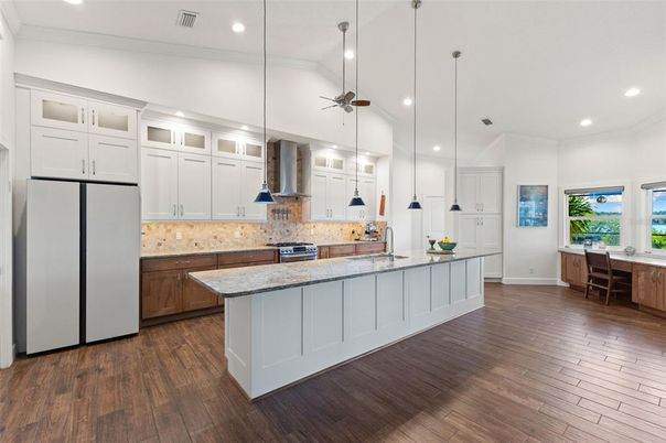 Interior, Kitchen, Pendant Lights, Recessed Lighting, Wood Texture Flooring