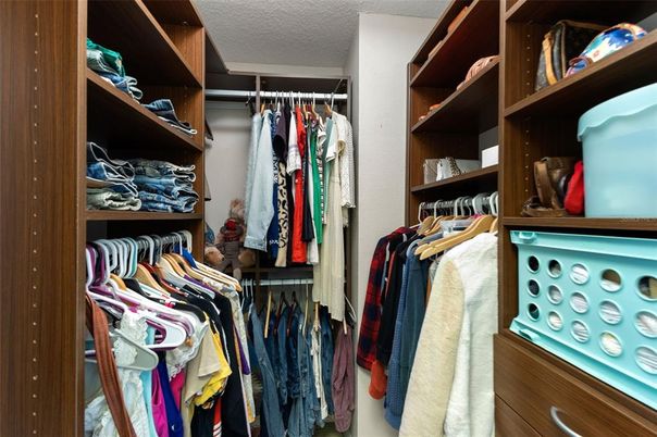 Interior, Walk-in Closets