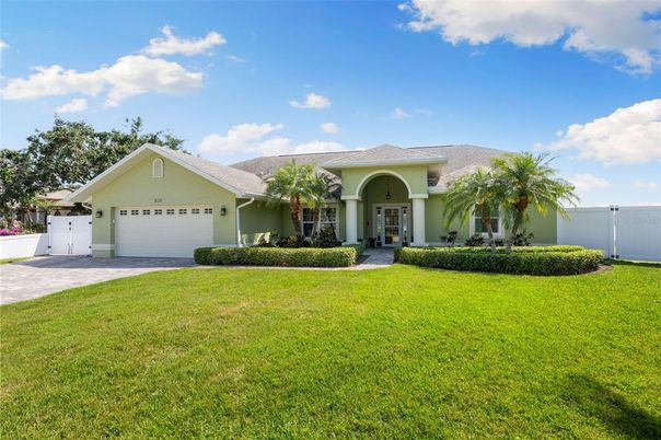 Attached, Backyard, Exterior, Facade, Ranch