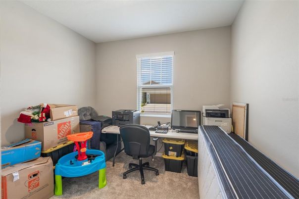 Home Office, Interior