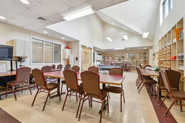 Dining room, Interior, Pendant Lights, Recessed Lighting