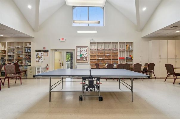 Game Room, Interior, Recessed Lighting