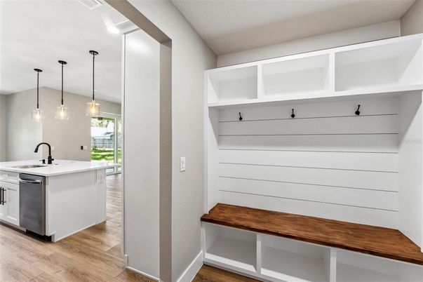 Interior, Kitchen, Pendant Lights, Wood Texture Flooring