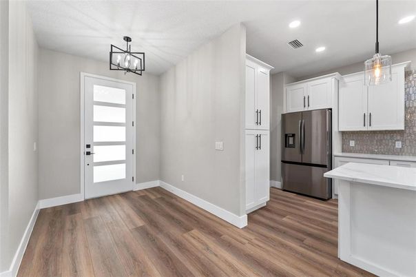 Interior, Kitchen, Pendant Lights, Recessed Lighting, Wood Texture Flooring