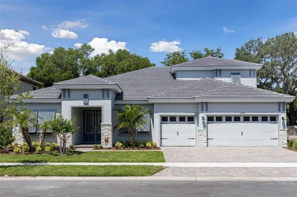 Attached, Exterior, Facade, Ranch