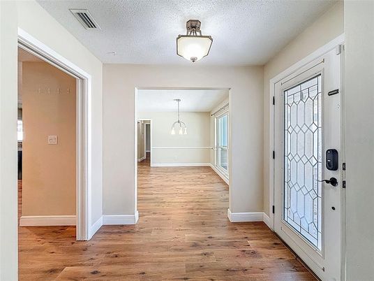 Interior, Pendant Lights, Wood Texture Flooring