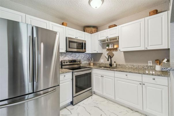 Interior, Kitchen, Marble, Stainless Steel Appliances