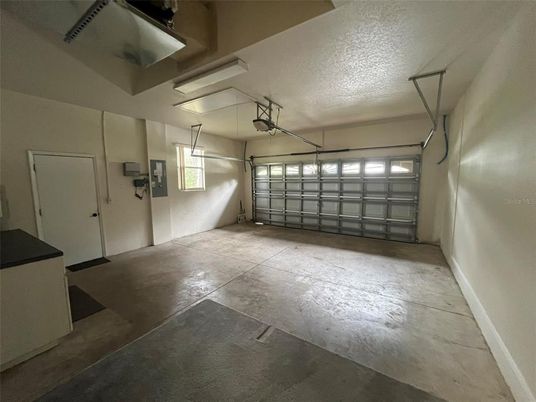 Garage, Interior