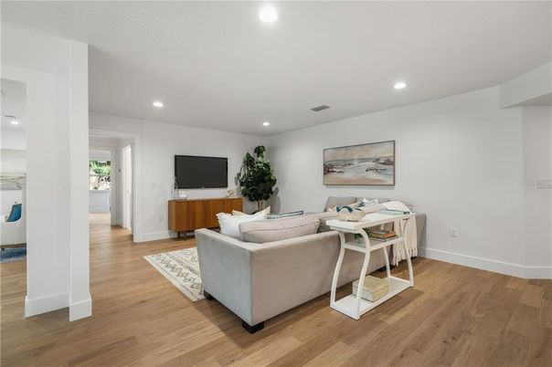 Interior, Living room, Recessed Lighting, Wood Texture Flooring