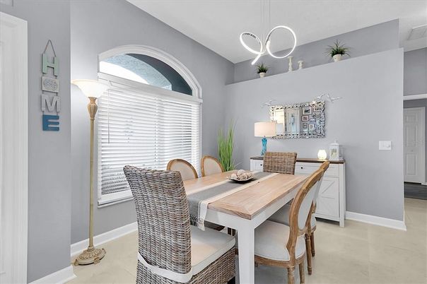 Dining room, Interior, Pendant Lights