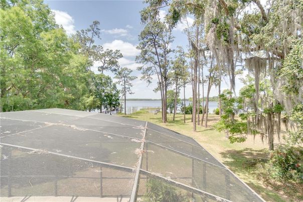 Exterior, Water