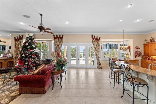 Chandelier, Dining room, Interior, Living room, Recessed Lighting