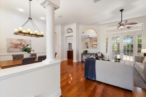 Chandelier, Interior, Living room, Pendant Lights, Recessed Lighting, Wood Texture Flooring