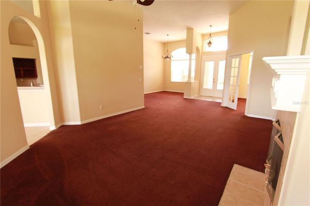 Empty room, Interior, Pendant Lights