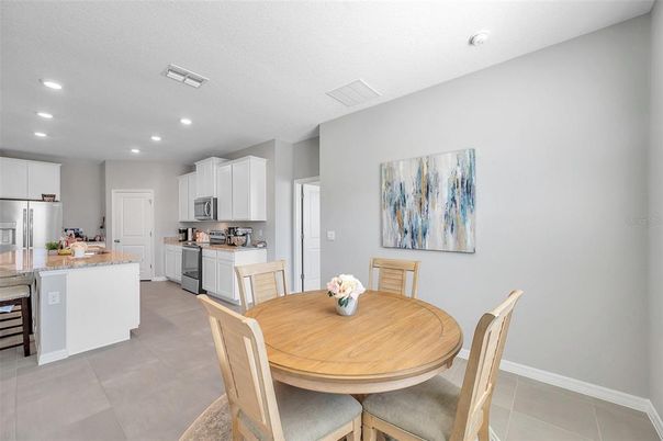 Dining room, Interior, Kitchen, Recessed Lighting, Stainless Steel Appliances