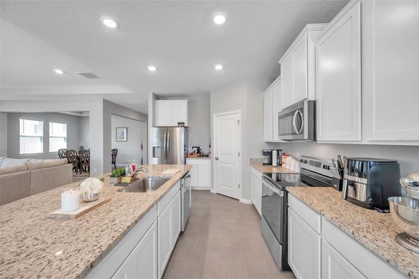 Dining room, Interior, Kitchen, Recessed Lighting, Stainless Steel Appliances