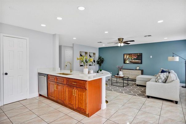 Interior, Kitchen, Living room, Recessed Lighting