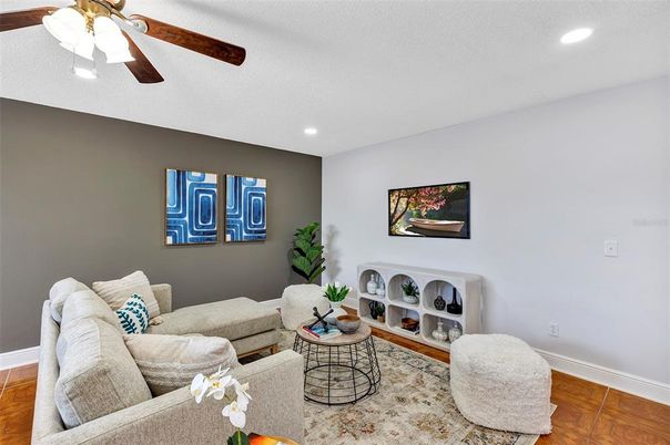 Interior, Living room, Recessed Lighting, Wood Texture Flooring