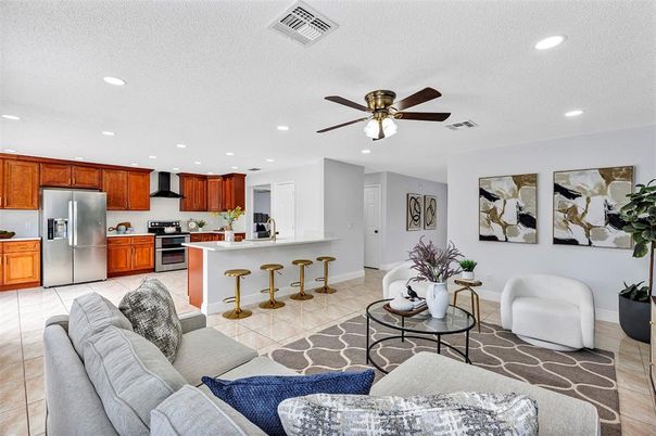Interior, Kitchen, Living room, Recessed Lighting, Stainless Steel Appliances