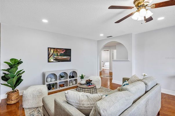 Interior, Living room, Recessed Lighting, Wood Texture Flooring