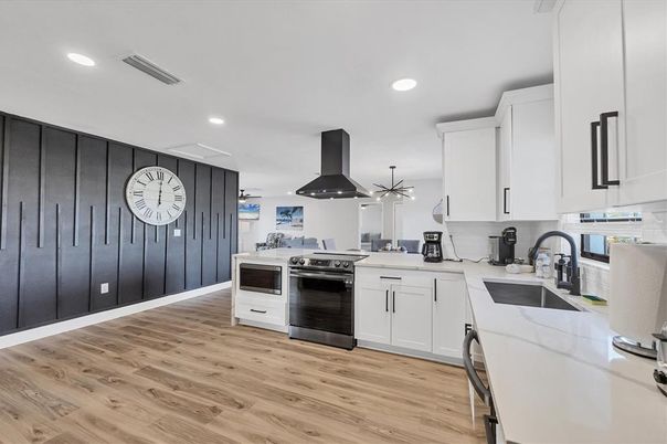 Interior, Kitchen, Pendant Lights, Recessed Lighting, Wood Texture Flooring