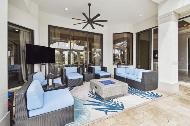 Exterior, Pendant Lights, Recessed Lighting