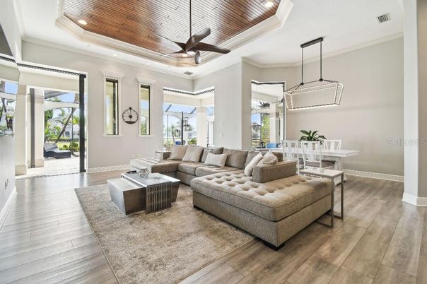 Dining room, Interior, Living room, Pendant Lights, Recessed Lighting, Wooden Ceilings, Wood Texture Flooring
