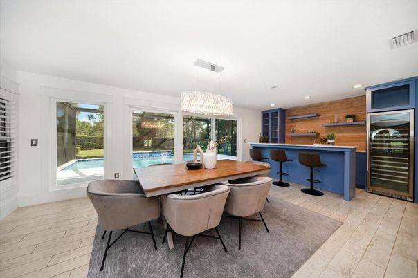 Chandelier, Dining room, Interior, Kitchen, Recessed Lighting, Wood Texture Flooring