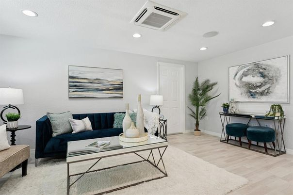Interior, Living room, Recessed Lighting, Wood Texture Flooring