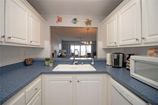 Dining room, Interior, Kitchen, Pendant Lights